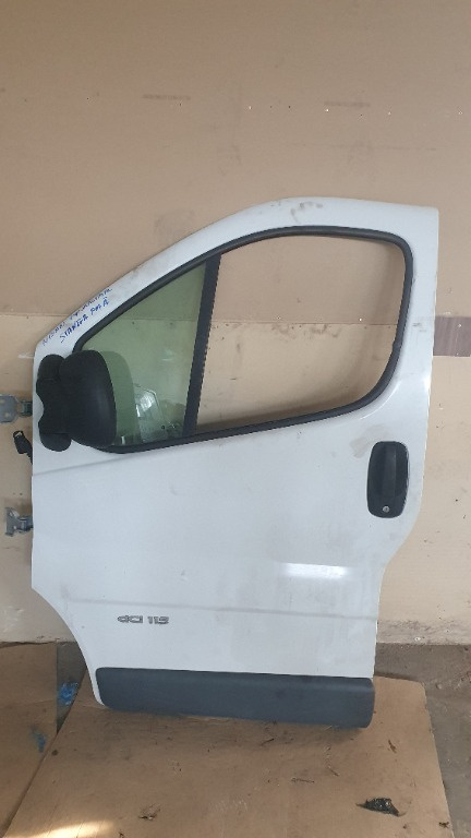 Maner usa stanga fata Nissan Primastar 2.0 dCi an de fabricatie 2013