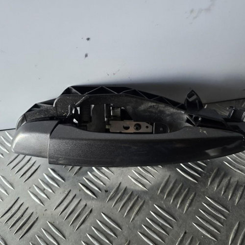 Maner usa stanga fata Opel Crossland X 2017-2020 3641173