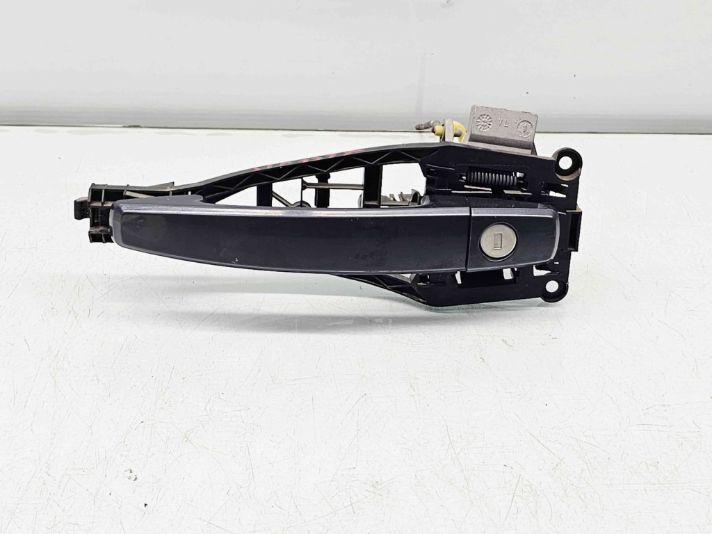 Maner usa stanga fata Opel Zafira B (A05