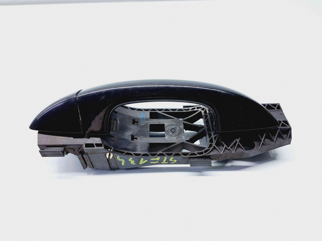 Maner usa stanga fata Volkswagen Golf 6 (5K1) [Fabr 2009-2013] LC9X