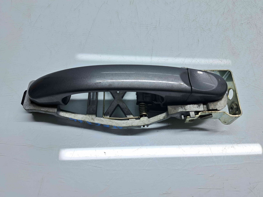 Maner usa stanga fata Volkswagen Touran II (1T3) [Fabr 2010-2015] LD7R