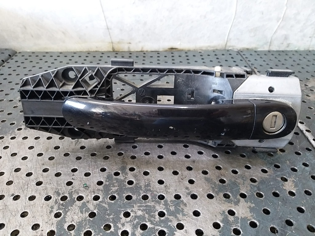 Maner usa stanga fata vw polo 6r 5n0837885h