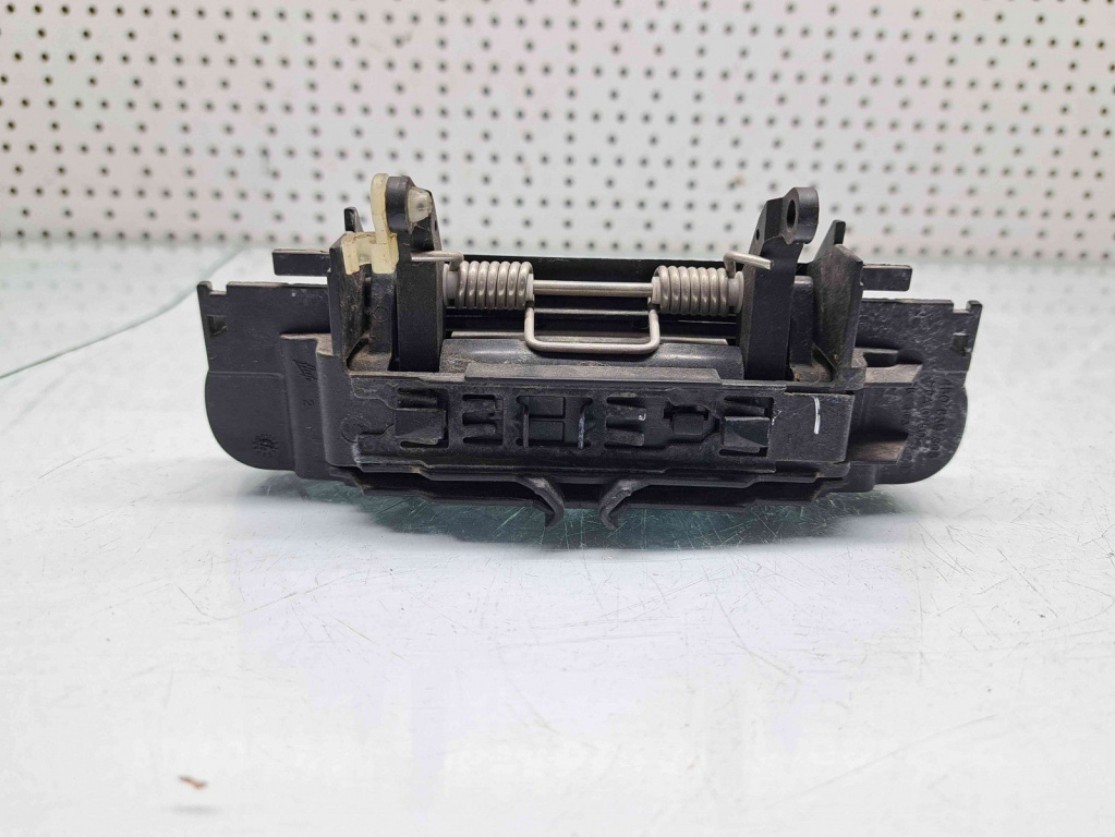 Maner usa stanga spate Audi A3 Sportback (8PA) [Fabr 2004-2013] LY3J