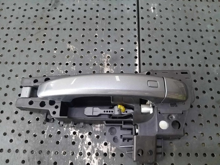 Maner usa stanga spate audi a4 b8 8k 8t0837885b