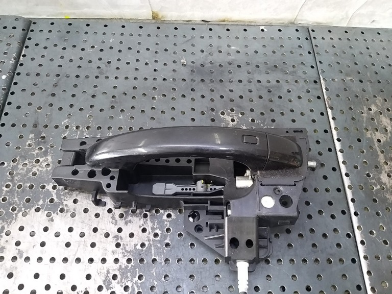 Maner usa stanga spate audi q3 8u