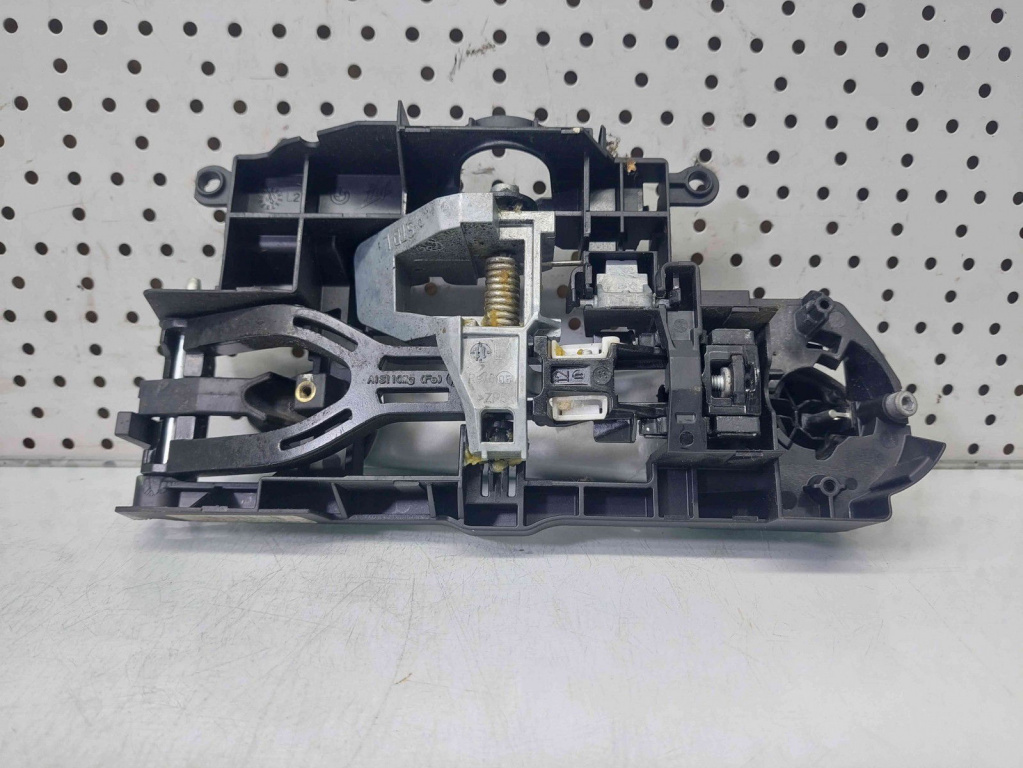 Maner usa stanga spate Bmw 5 (F10) [Fabr 2011-2016] 354 TITANSILBER MTLI