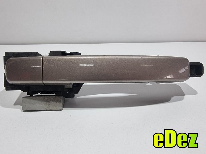 Maner usa stanga spate culoare c30 cafe latte/beige Nissan Qashqai facelift (2010-2013) [NJ10]