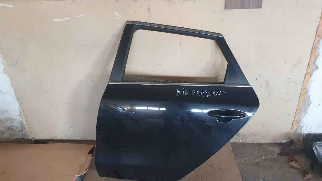 Maner usa stanga spate Kia Ceed 1.6 CRDI combi an de fabricatie 2015