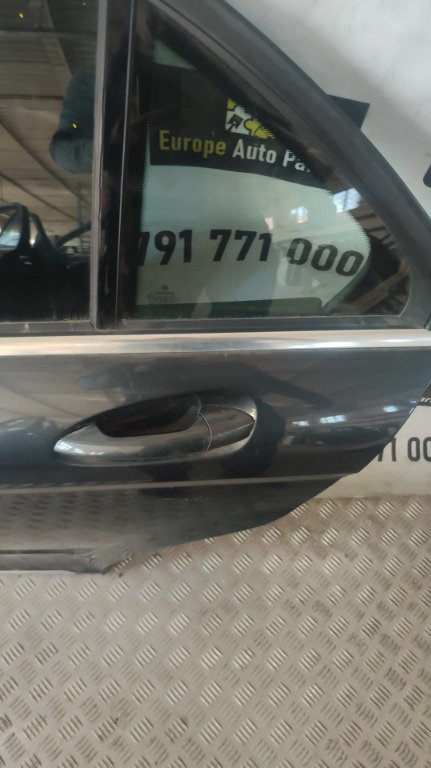 Maner usa stanga spate Mercedes C-Klass W204 1.8 benzina , cod motor M271950 , transmisie automata ,...