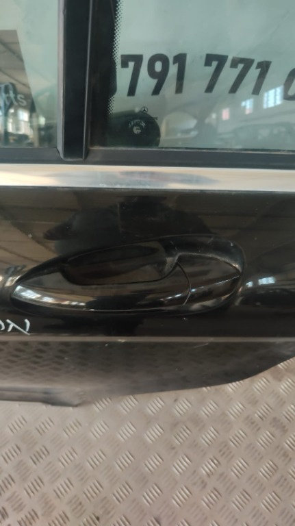 Maner usa stanga spate Mercedes C-Klass W204 2.2 CDI 170Cp/125 kW,cod motor OM651911 ,an 2013