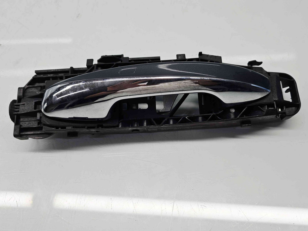 Maner usa stanga spate Mercedes Clasa C (W205) [Fabr 2014-prezent] 755 Gri Tenorit