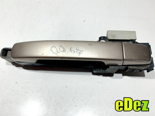 Maner usa stanga spate Nissan Qashqai (2007-2010) [J10]