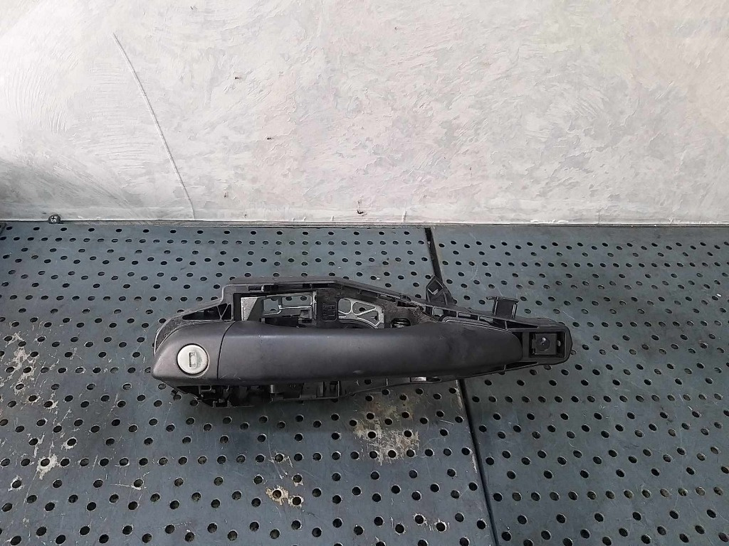 Maner usa stanga spate opel vivaro c 9829899780