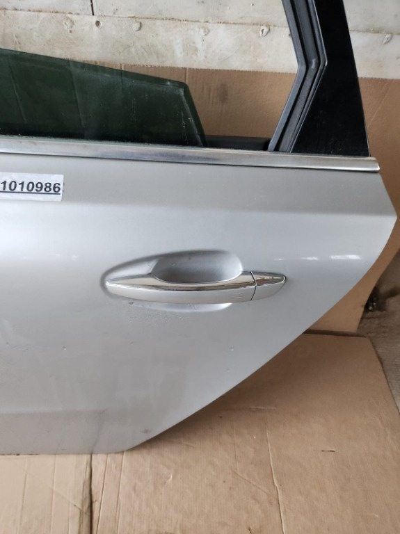 Maner usa stanga spate Peugeot 508 combi an de fabricatie 2014