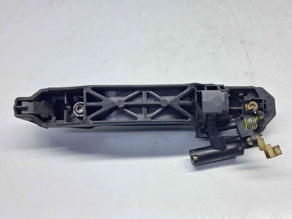 Maner usa stanga spate Toyota Rav 4 II (CLA2, XA2, ZCA2, ACA2) [Fabr 2000-2006] 202