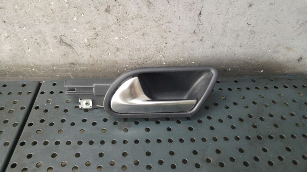 Maner usa stanga spate vw golf 5 1k1 1k4839113b