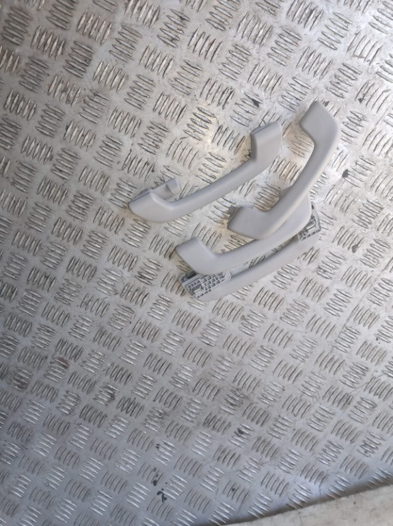 Manere plafon BMW Seria 5 F10 2.0 D cod motor N47D20D an 2012