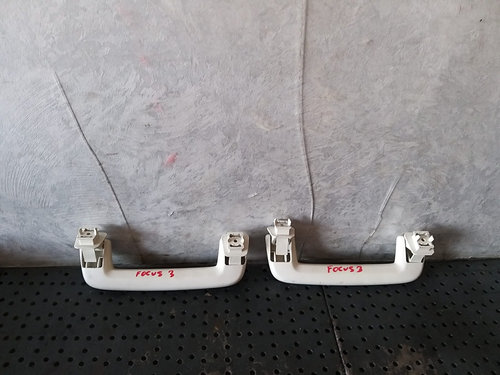 Manere plafon fata ford focus 3 facelift