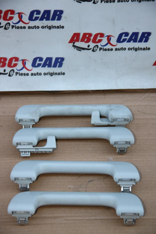 Manere plafon Volkswagen Amarok 2009-2016 8R0857607H