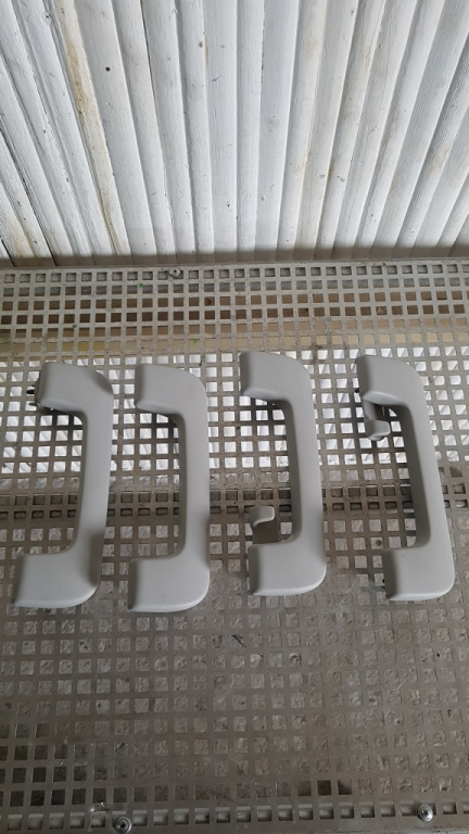 Manere plafoniera OEM 8P0857608A
