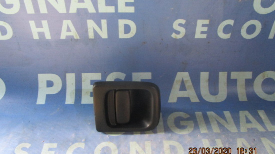 Manere portiere (exterior) Renault Master 2000;  7700352488 // 7700352489