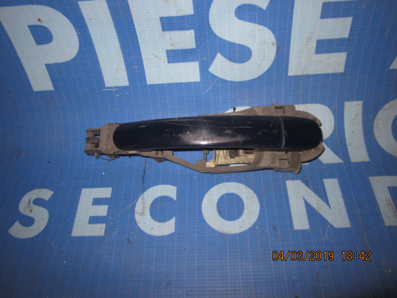 Manere portiere (exterior) VW Passat B5; 3B0837885
