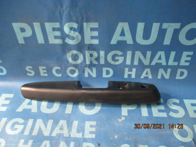 Manere portiere (interior) Audi A4 2006; 8E1867173B