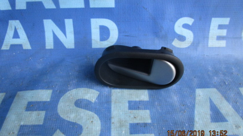 Manere portiere (interior) Ford Fiesta 2004;  2S1A22601AG // 2S61A22600AG