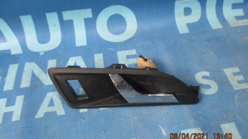 Manere portiere (interior) Skoda Octavia 2; 1Z0839247 // 1Z0839248