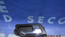 Manere portiere (interior) Ssangyong Rodius; A1007...