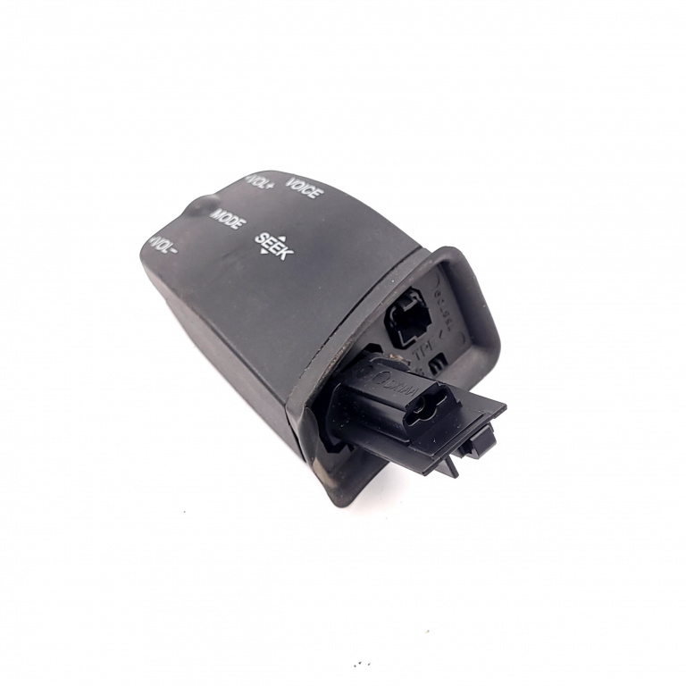 Maneta Comanda Radio Audi A4 B7 (8E) 2004-2008 2.0 Tdi 16V Bre Motorina 758709