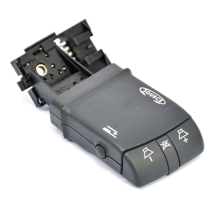 Maneta Comanda Radio Renault MEGANE 2 2002 - 2010 Motorina 8200103769