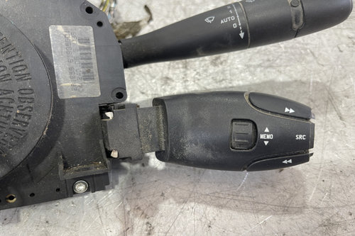 Maneta comenzi volan 96611305XT Peugeot 407 [2004 - 2010] Sedan 1.6 HDi MT (109 hp) CU FILTRU DE PAR...