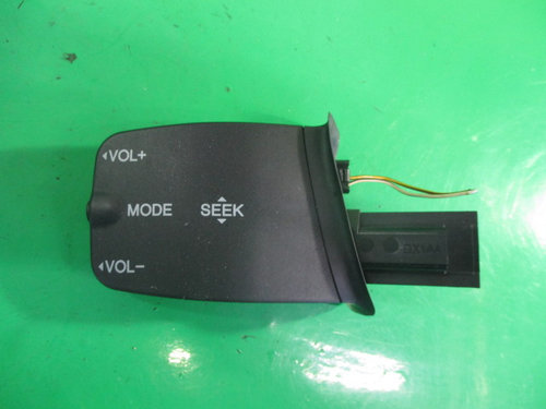 MANETA COMENZI VOLAN / RADIO COD 758709 FORD FOCUS 2 FAB. 2004 – 2010 ⭐⭐⭐⭐⭐