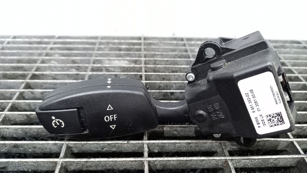 MANETA PILOT AUTOMAT BMW SERIA 5 E 60 - 