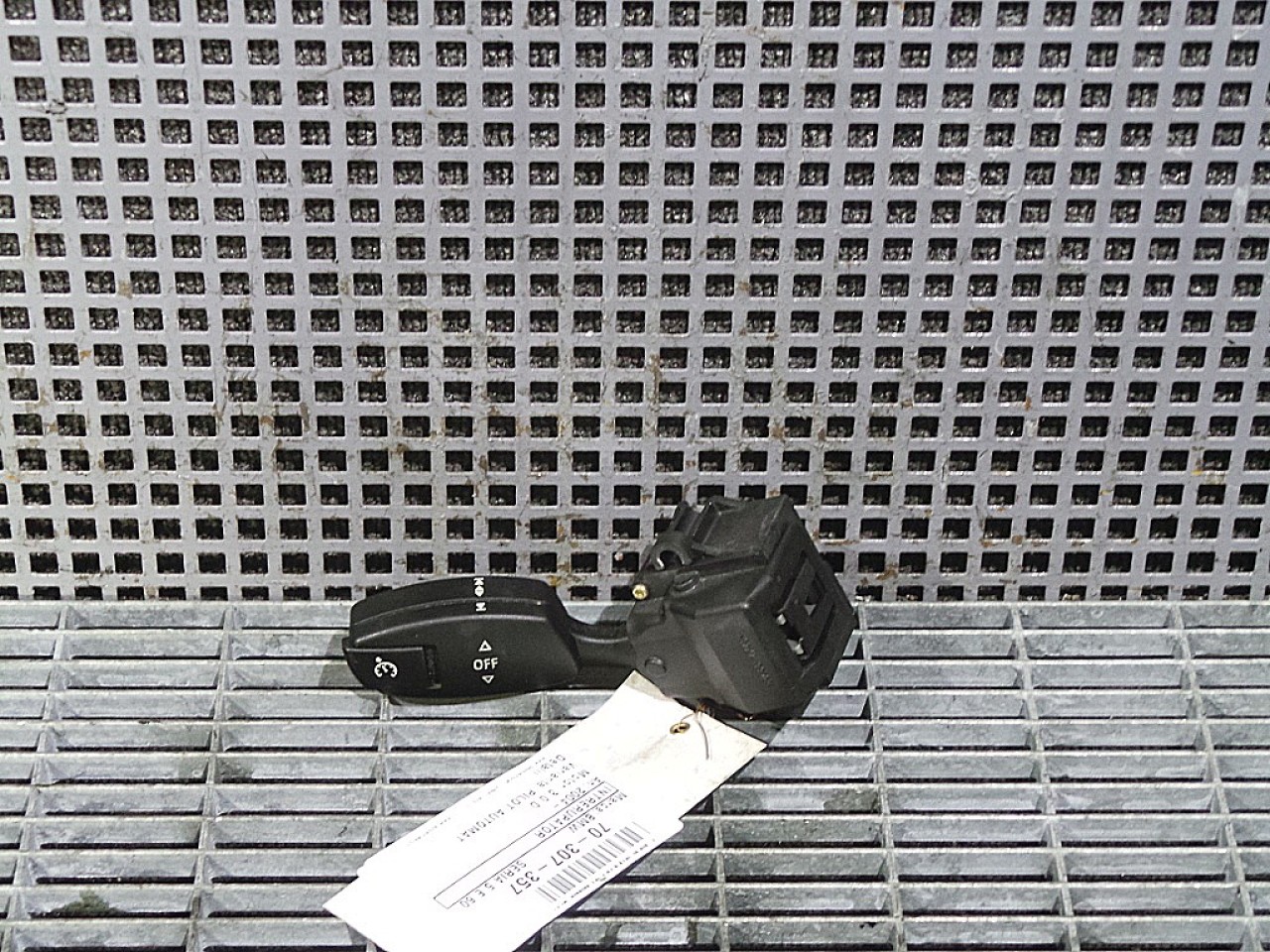 MANETA PILOT AUTOMAT BMW SERIA 5 E 60 3.0 D - (2004 2007)