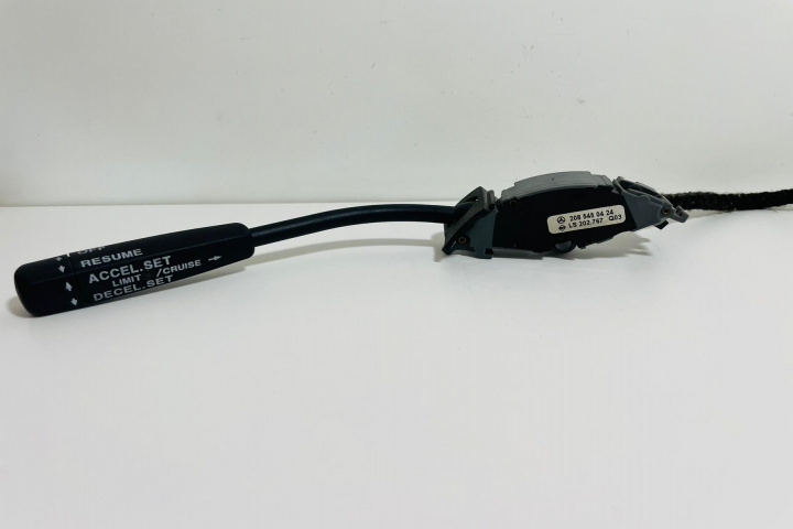 Maneta pilot automat / Cruise control 2085450424 Mercedes-Benz E-Class W210 [1995 - 1999]