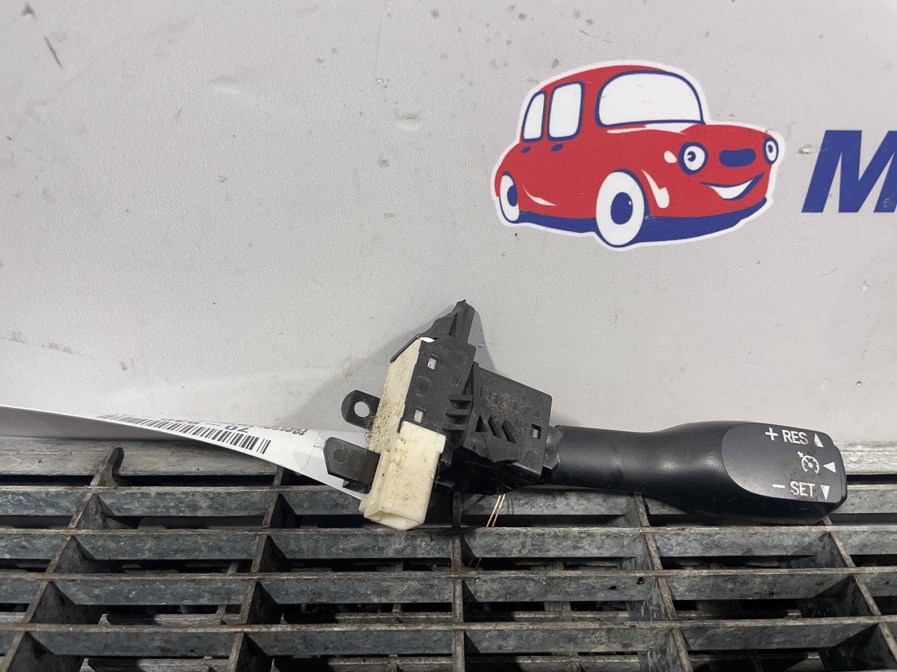 MANETA PILOT AUTOMAT TOYOTA HILUX - - (2015 2020)