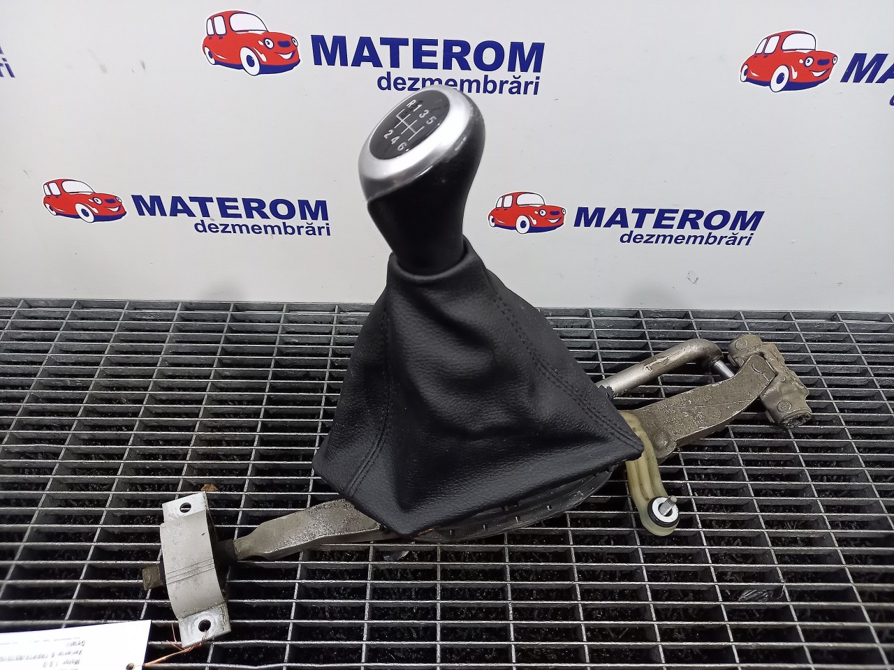 MANETA SCHIMBATOR VITEZE BMW SERIA 1 F20 SERIA 1 F20 1.5 D - (2015 2019)