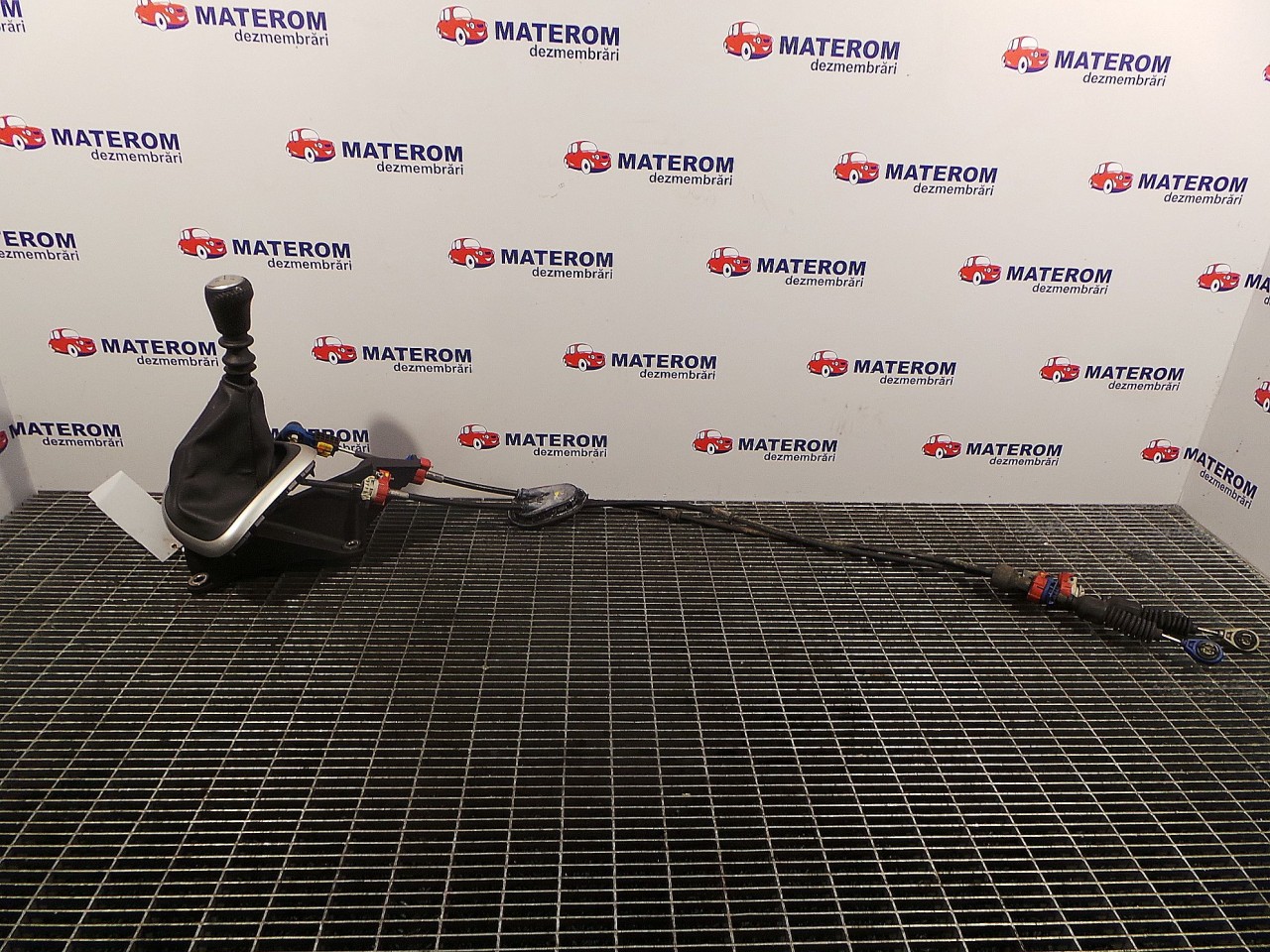 MANETA SCHIMBATOR VITEZE NISSAN QASHQAI PLUS2 2.0 DCI - (2010 2014)