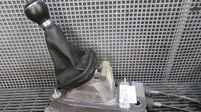 MANETA SCHIMBATOR VITEZE VW TOURAN (1T1, 1T2) 1.6 benzina (2003 - 02-2010-05)