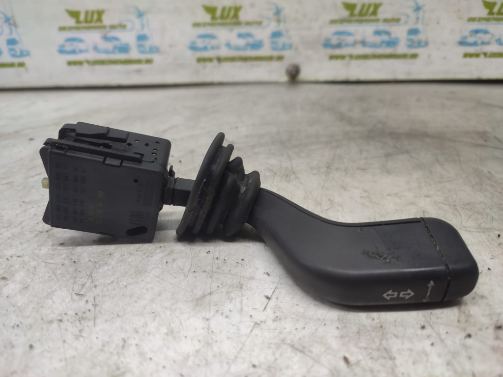 Maneta semnalizare 09185413 Opel Corsa C [2000 - 2003]