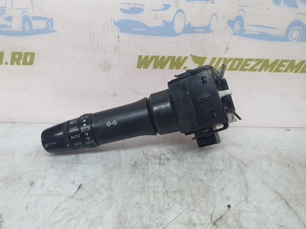 Maneta semnalizare 17d706 Mitsubishi Outlander 2 [facelift] [2009 - 2013] 2.2 hdi 4HN 4hk