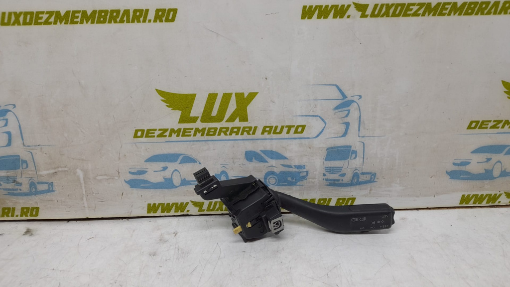 Maneta semnalizare 1k0953513a Skoda Octavia 2 [2004 - 2008]