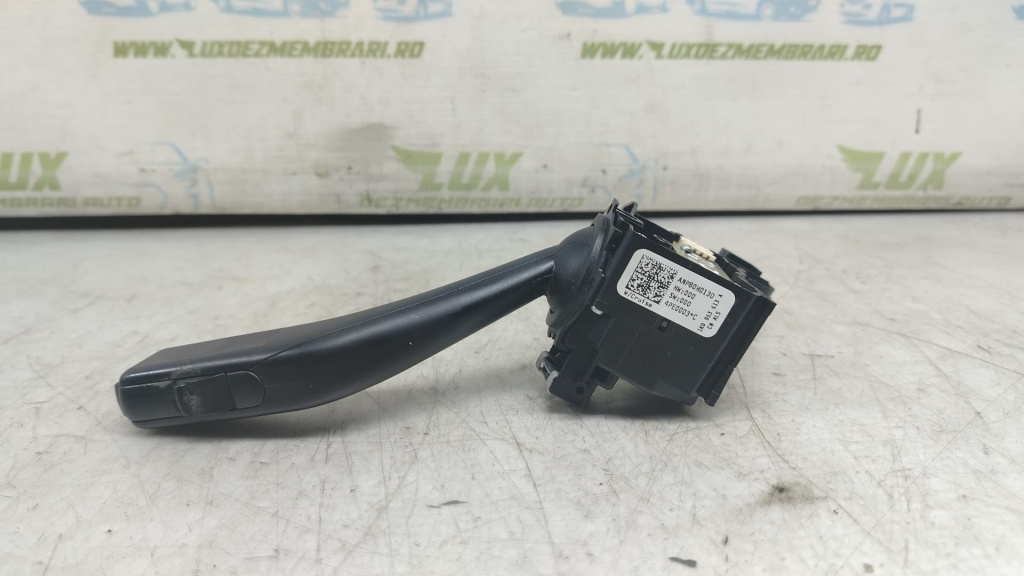 Maneta semnalizare 1k0953513a Volkswagen VW Touran [facelift] [2006 - 2010] 1.9 tdi BLS