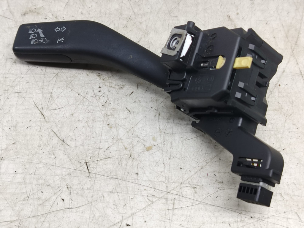 Maneta semnalizare 1k0953513e Volkswagen VW Golf 5 [2003 - 2009]