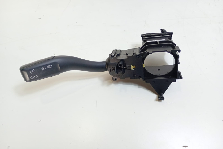 Maneta semnalizare 4E0953513E Audi A6 4F/C6 [2004 - 2008]