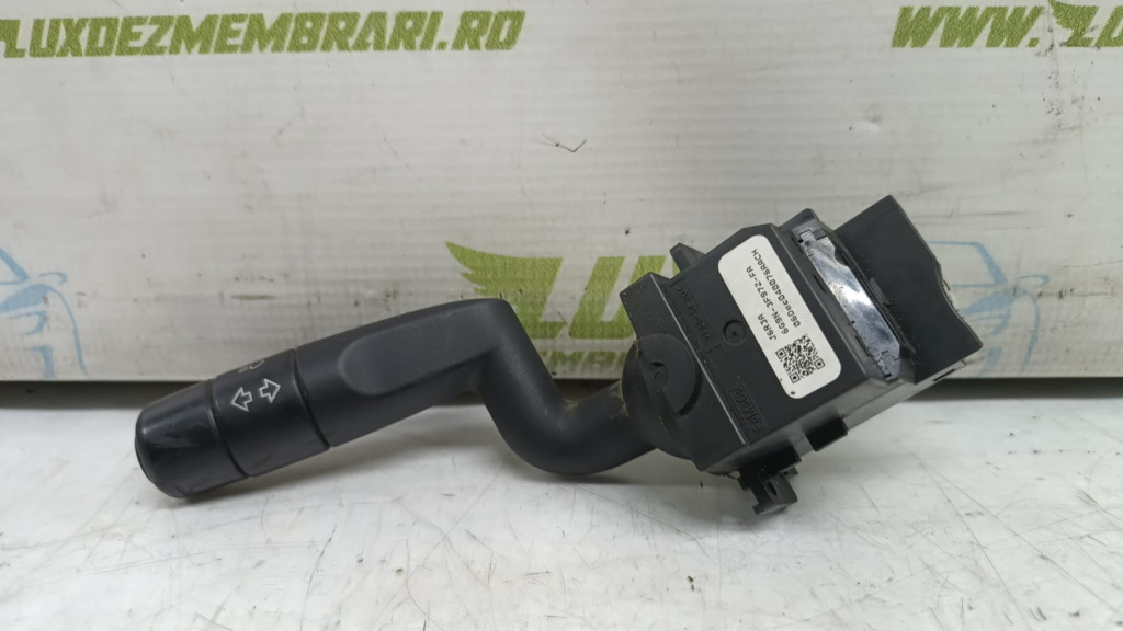 Maneta semnalizare 6g9n-3f972-fa 6g9n3f972fa Land Rover Freelander 2 [2006 - 2010]