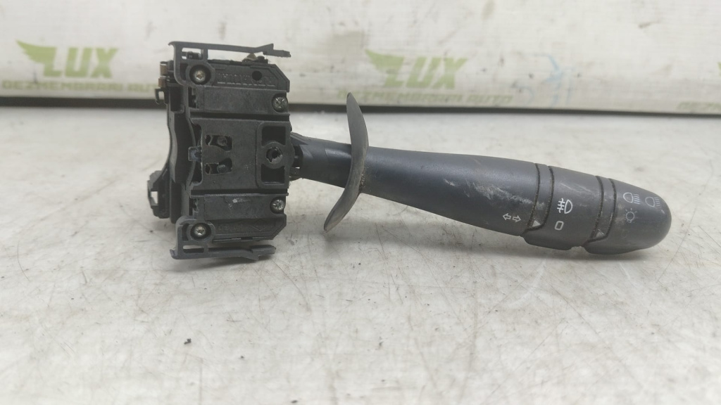 Maneta semnalizare 8200878342 Renault Trafic 2 [2001 - 2006]