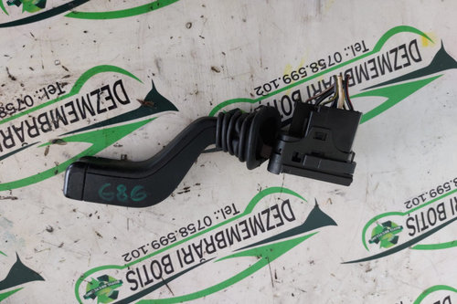 Maneta semnalizare 90 560 990 90 560 990 Opel Zafira A [1999 - 2003] Minivan 5-usi 2.0 DTI MT (101 h...